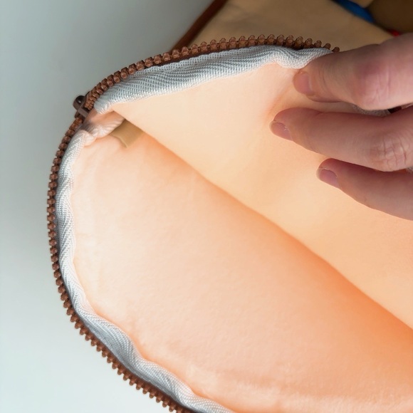 Brother brunch toast ipad case - Picture 8 of 11